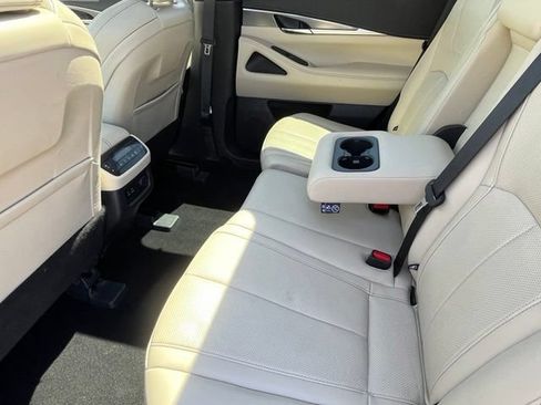 Certified 2023 INFINITI QX60 Luxe FWD image 29