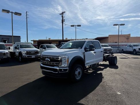New 2026 Ford F550 4x4 Crew Cab image 5
