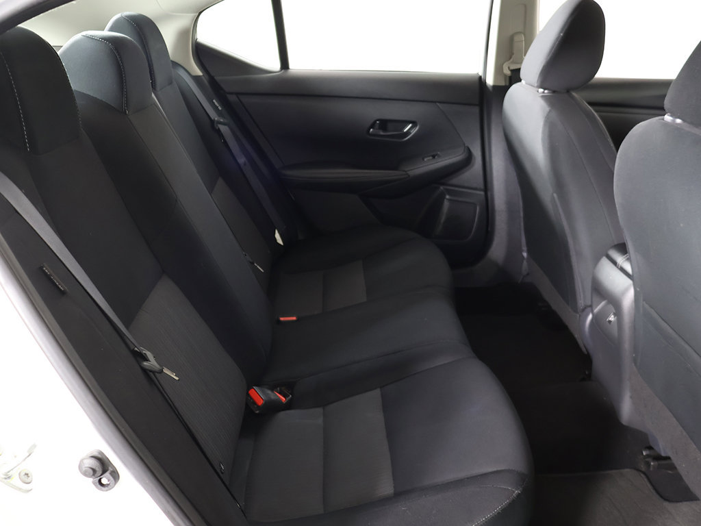 Used 2025 Nissan Sentra SV FWD image 31