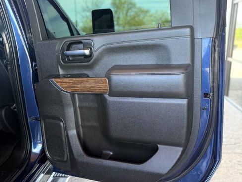 Used 2022 Chevrolet Silverado 2500 High Country w/ Safety Package II AWD/4WD image 14