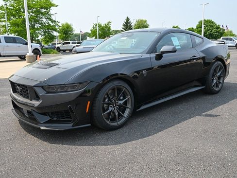 New 2025 Ford Mustang Dark Horse image 9