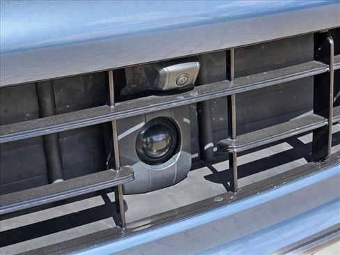 Used 2019 Porsche Cayenne Turbo image 4