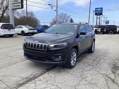 Used 2021 Jeep Cherokee Latitude Lux w/ Trailer Tow Group image 3