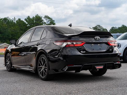 Used 2023 Toyota Camry SE FWD image 5