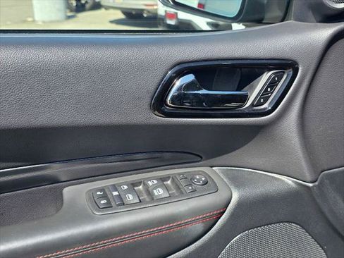 Used 2024 Dodge Durango GT RWD image 14