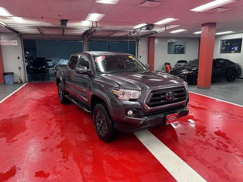 Certified 2023 Toyota Tacoma SR5 image 2