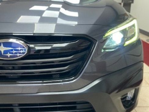 Used 2020 Subaru Outback Onyx Edition XT image 10