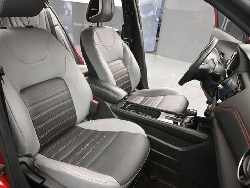 Used 2023 Nissan Kicks SR w/ SR Premium Package image 20