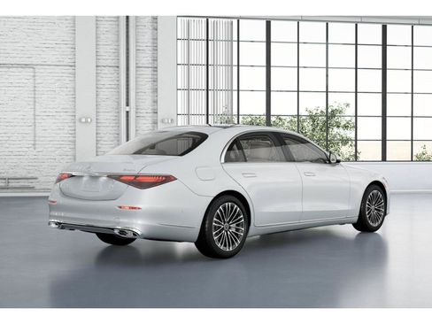 New 2026 Mercedes-Benz S 500 4MATIC image 22