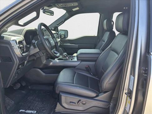 New 2025 Ford F150 Lariat w/ Equipment Group 501A Mid image 9