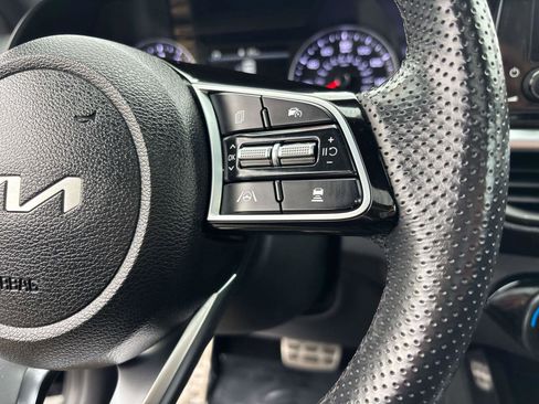 Used 2023 Kia Forte GT-Line w/ GT-Line Premium Package image 21