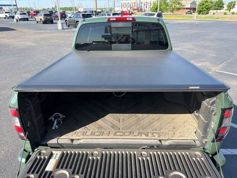 Used 2024 Nissan Frontier SV w/ SV Convenience Package RWD image 21