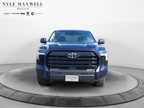 Used 2022 Toyota Tundra SR5 w/ Convenience Package RWD image 18