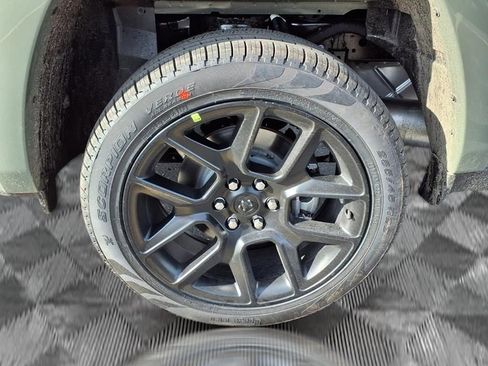 New 2026 RAM 1500 Laramie w/ Night Edition AWD/4WD image 19