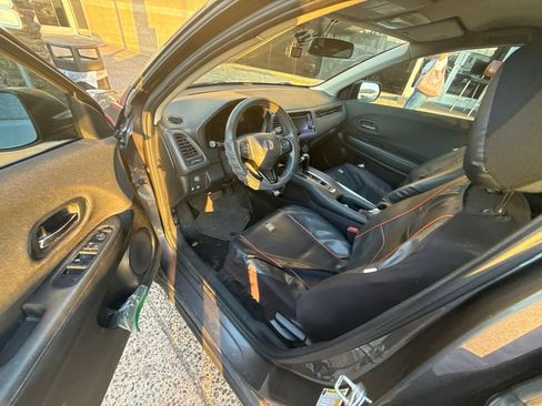 Used 2021 Honda HR-V LX image 4