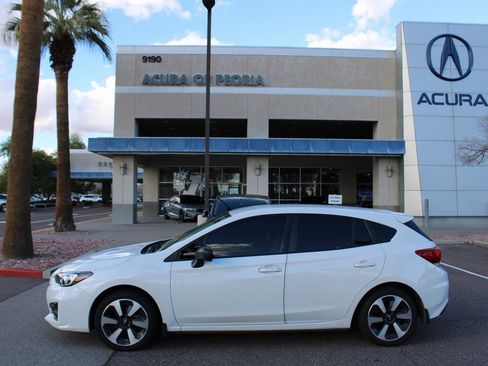 Used 2018 Subaru Impreza 2.0i image 2