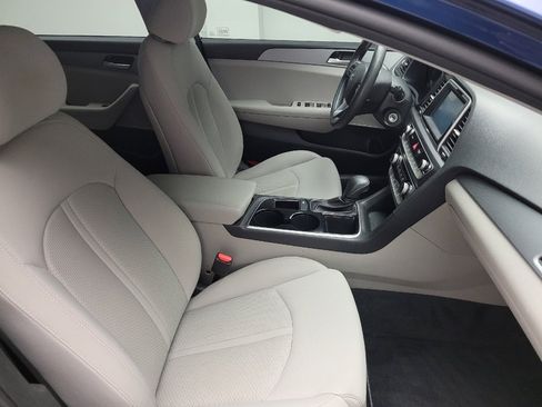Used 2019 Hyundai Sonata SE w/ Cargo Package FWD image 21