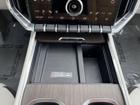 New 2026 GMC Acadia Denali w/ Super Cruise Package image 27