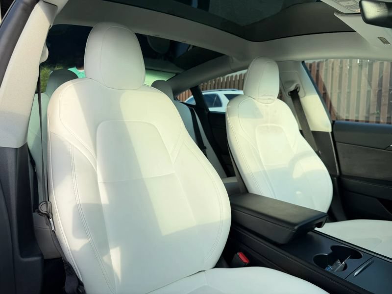 Used 2022 Tesla Model 3 Performance AWD/4WD image 30