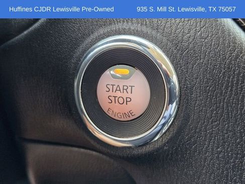 Used 2019 Nissan Pathfinder SL image 23