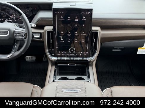 New 2026 GMC Yukon XL Denali Ultimate AWD/4WD image 13