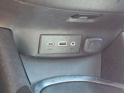 Used 2020 Chevrolet Malibu LT image 26