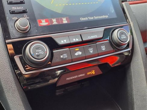 Used 2019 Honda Civic Type R image 18