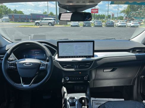 Used 2023 Ford Escape SE w/ PHEV Premium Package FWD image 25