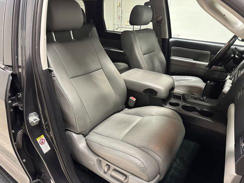 Used 2018 Toyota Sequoia SR5 image 12