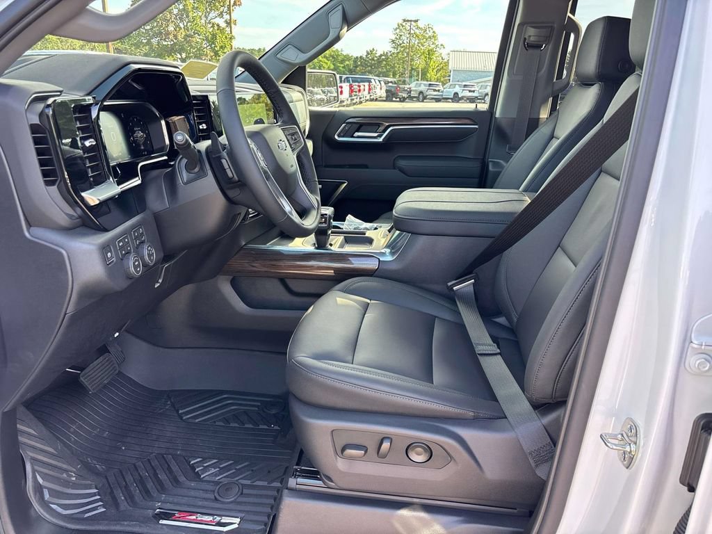 New 2026 Chevrolet Silverado 1500 RST AWD/4WD image 6