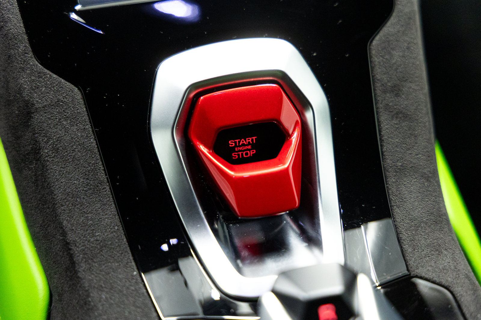 Used 2023 Lamborghini Huracan Tecnica RWD image 46