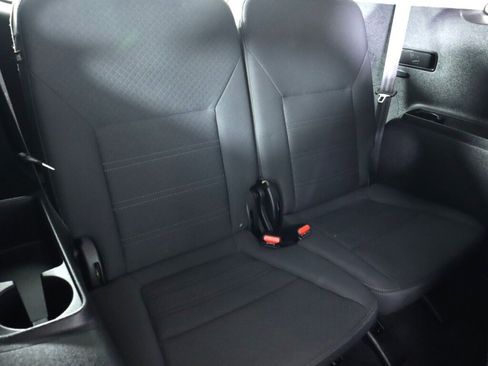 Used 2019 Kia Sorento FWD image 35