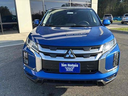 New 2026 Mitsubishi Outlander Sport ES image 2
