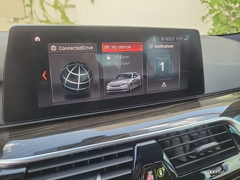 Used 2019 BMW 540i RWD image 21