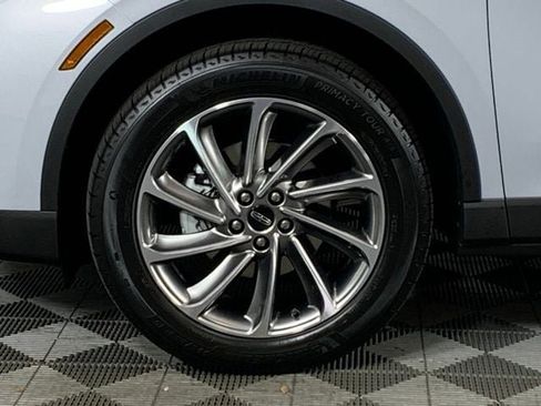 New 2025 Lincoln Corsair Premiere w/ Equipment Group 101A image 14