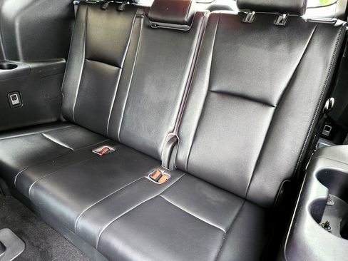 Used 2021 Toyota Highlander XSE image 14