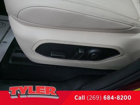 New 2026 Jeep Grand Cherokee Limited w/ Limited Altitude Package AWD/4WD image 21