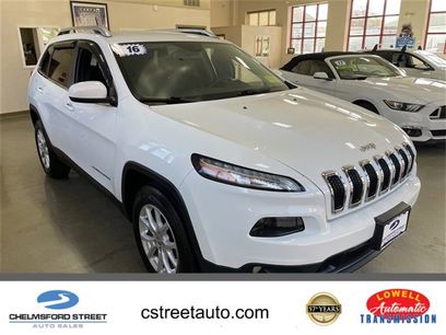 Used 2016 Jeep Cherokee Latitude w/ Cold Weather Group