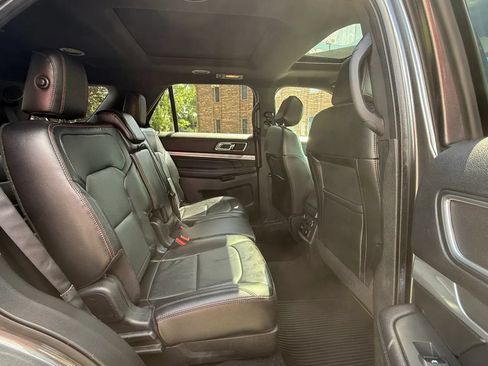 Used 2016 Ford Explorer Sport w/ Equipment Group 401A AWD/4WD image 34