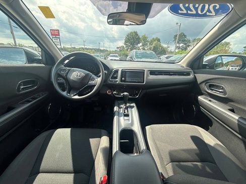 Used 2022 Honda HR-V EX image 18
