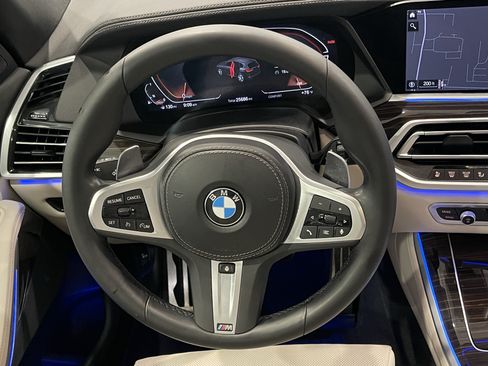 Used 2023 BMW X5 xDrive40i w/ M Sport Package AWD/4WD image 19