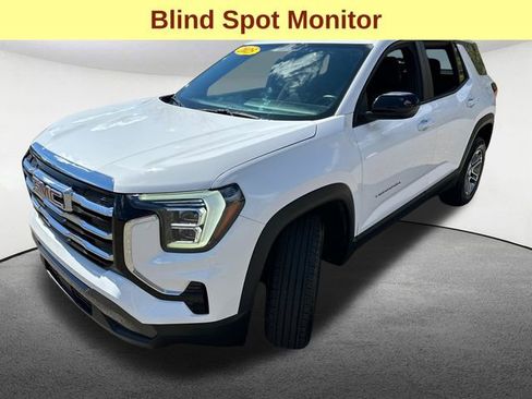 Used 2025 GMC Terrain Elevation AWD/4WD image 5