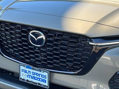 New 2025 MAZDA CX-70 3.3 Turbo S w/ Premium Package AWD/4WD image 5