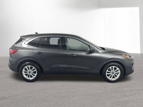 Used 2020 Ford Escape SE FWD image 34