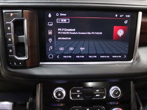 Used 2023 GMC Yukon XL Denali Ultimate w/ LPO, Floor Liner Package image 46