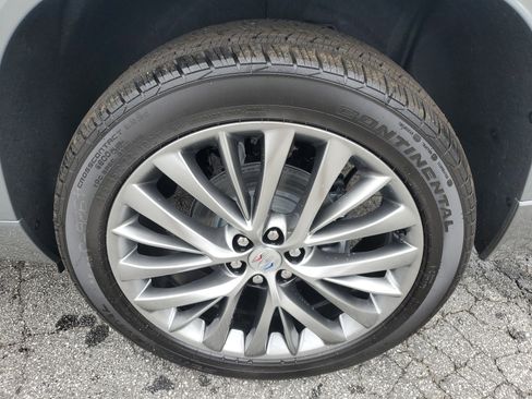 New 2026 Buick Enclave Avenir w/ Super Cruise Package image 6