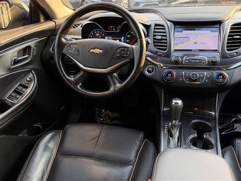 Used 2018 Chevrolet Impala Premier FWD image 18