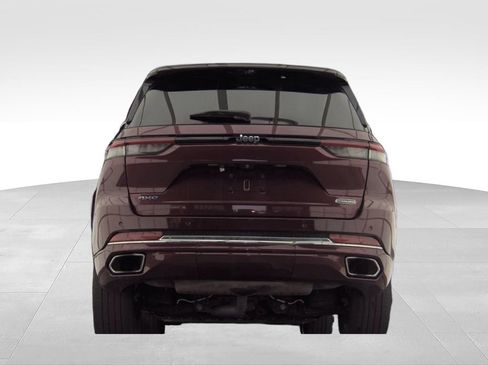Used 2022 Jeep Grand Cherokee Overland w/ Advanced Protech Group III AWD/4WD image 7