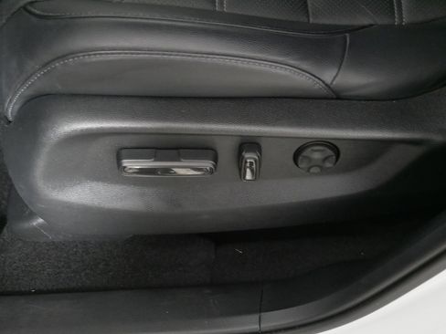 Used 2020 Honda CR-V EX-L image 20