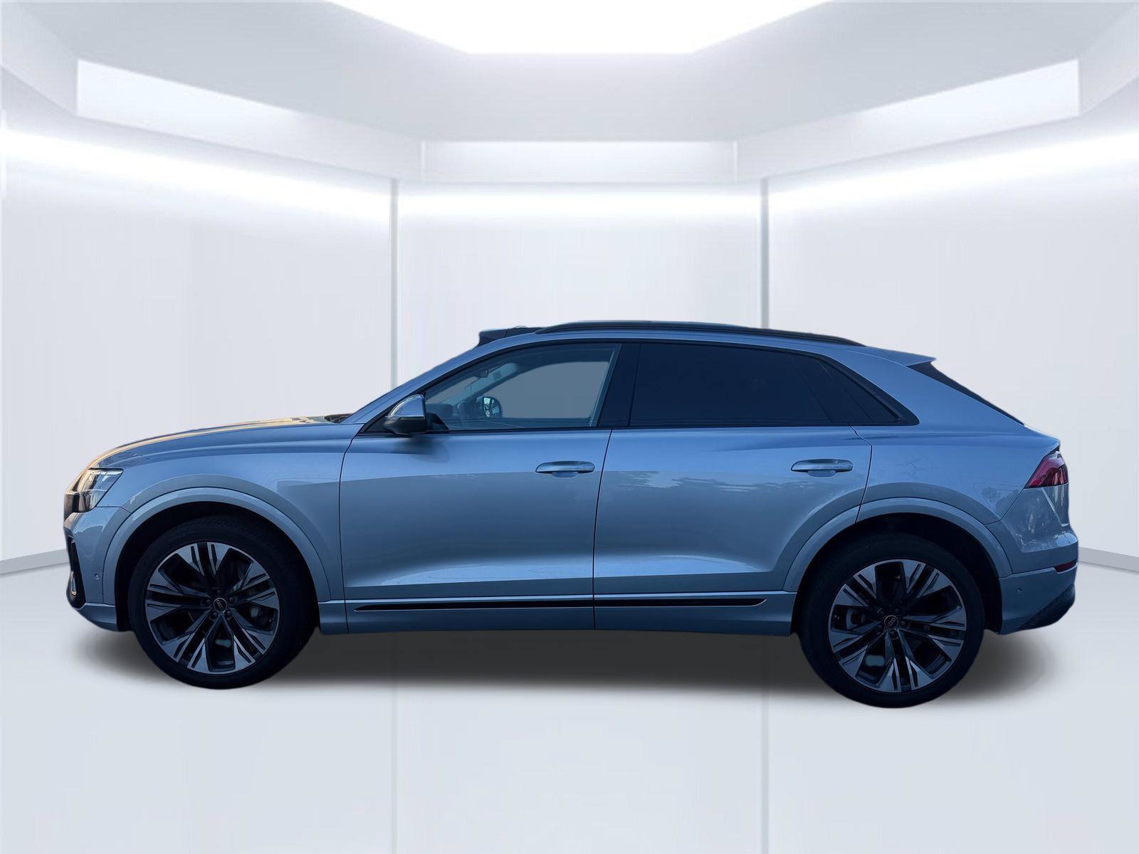 Used 2024 Audi Q8 Premium Plus AWD/4WD image 8